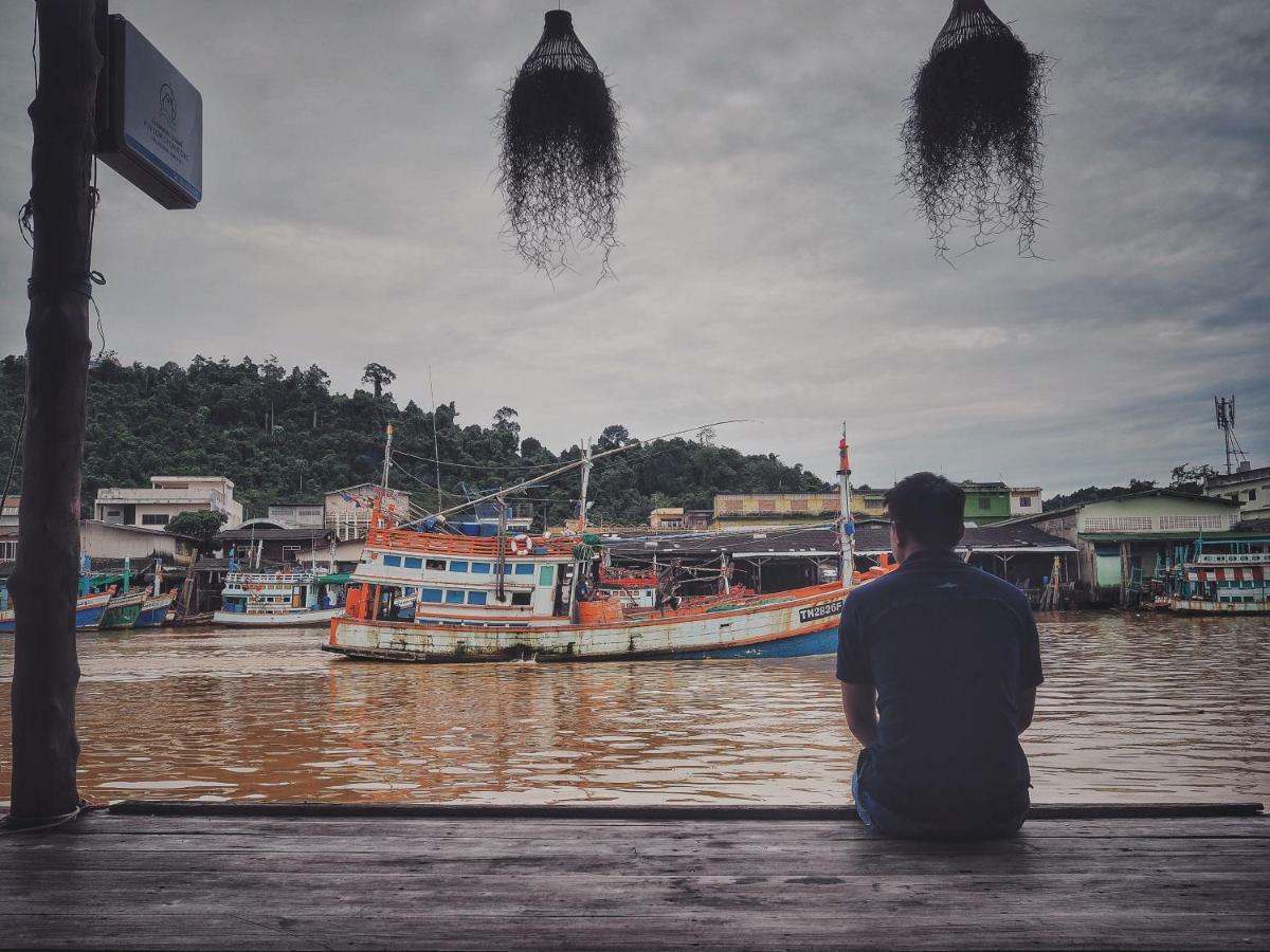 Rub Lom Chom Klong Homestay Chumphon Luaran gambar