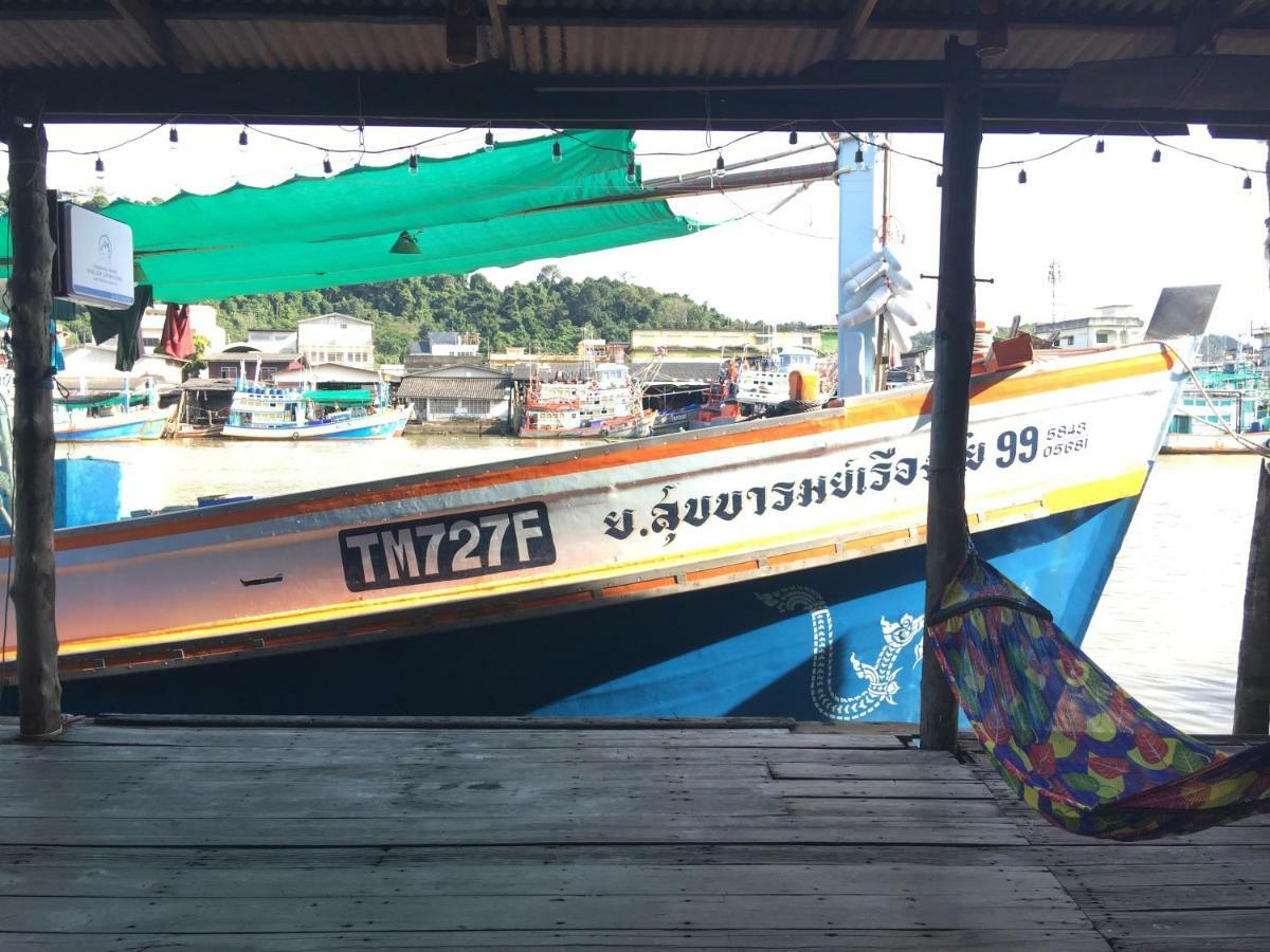 Rub Lom Chom Klong Homestay Chumphon Luaran gambar
